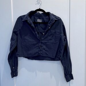 universal thread crop button down